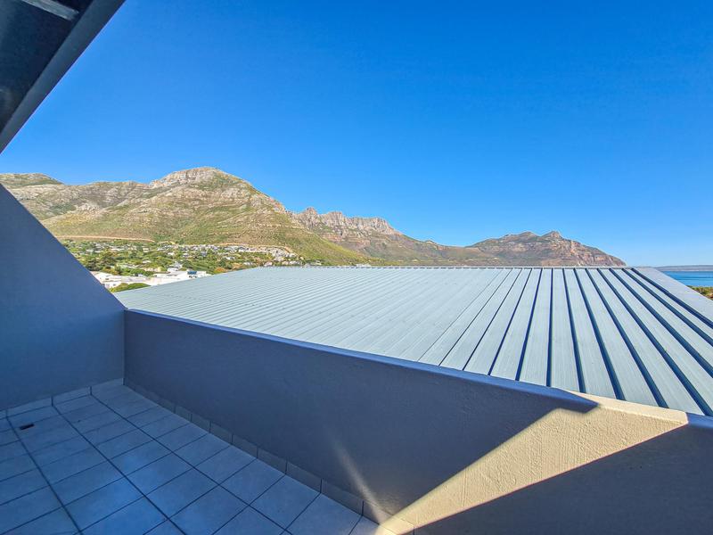 2 Bedroom Property for Sale in Hout Bay Western Cape